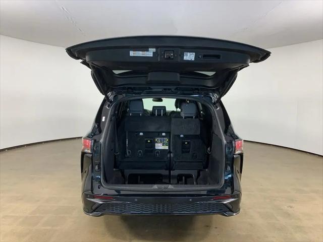 2022 Toyota Sienna XSE