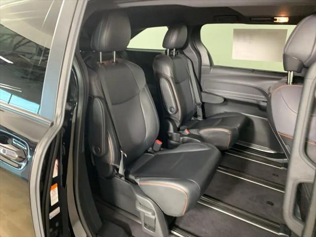 2022 Toyota Sienna XSE