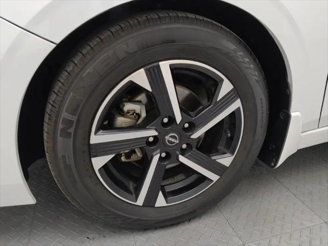 2024 Nissan Sentra SV Xtronic CVT