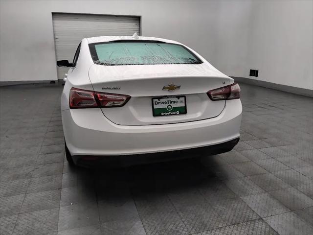 2022 Chevrolet Malibu FWD LT