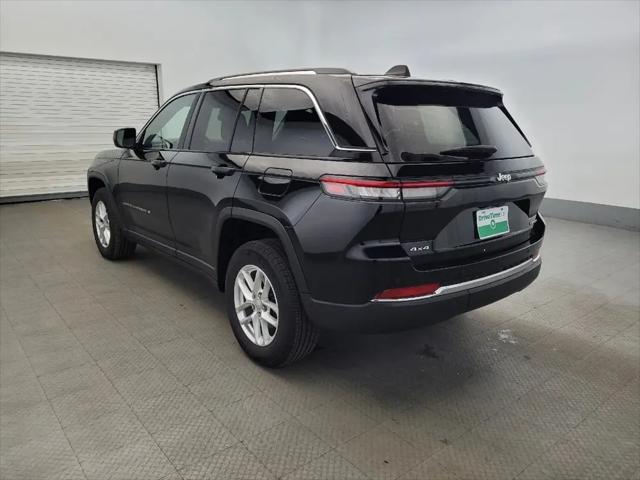 2023 Jeep Grand Cherokee Laredo 4x4