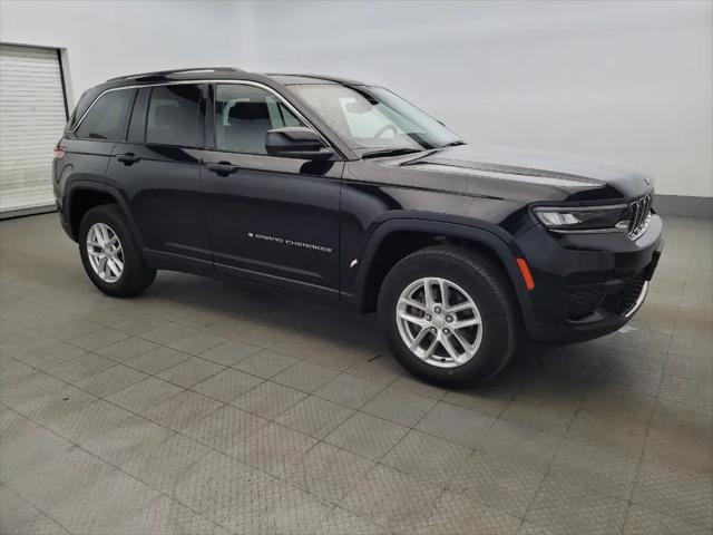 2023 Jeep Grand Cherokee Laredo 4x4