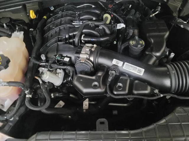 2023 Jeep Grand Cherokee Laredo 4x4