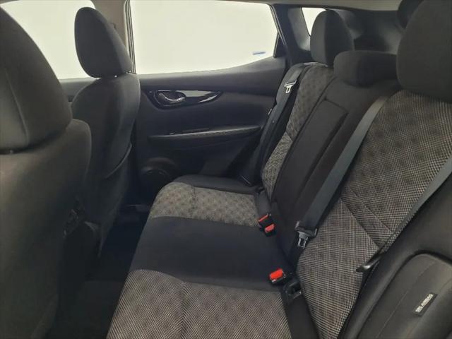 2022 Nissan Rogue Sport SV FWD Xtronic CVT