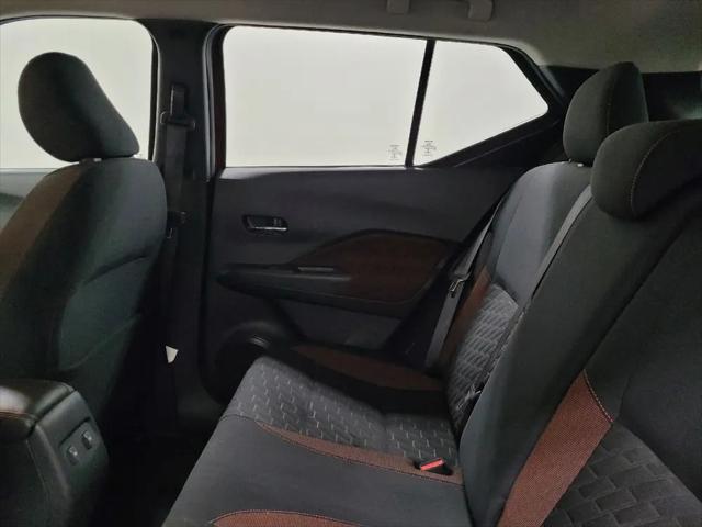 2022 Nissan Kicks SR Xtronic CVT