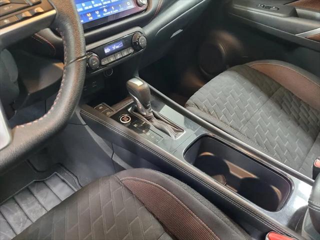 2022 Nissan Kicks SR Xtronic CVT