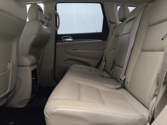 2017 Jeep Grand Cherokee Limited 4x2