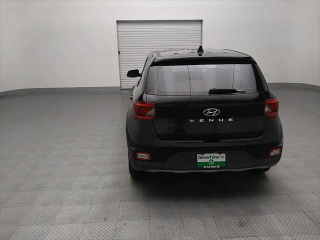2022 Hyundai Venue SE