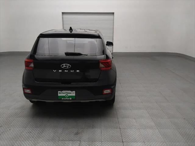 2022 Hyundai Venue SE