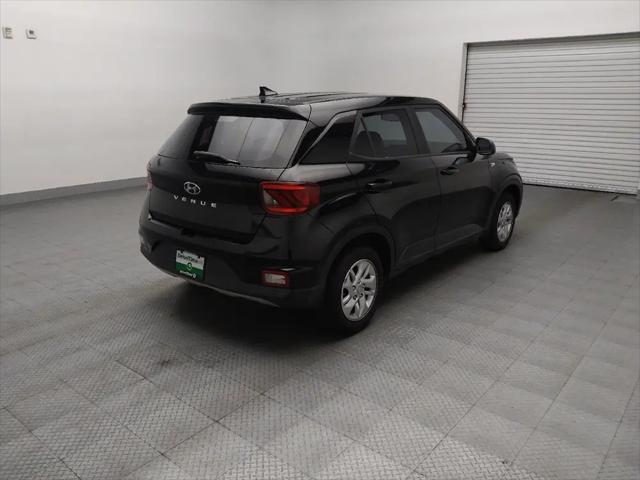 2022 Hyundai Venue SE