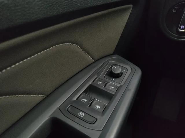 2021 Volkswagen Atlas Cross Sport 3.6L V6 SEL Premium R-Line