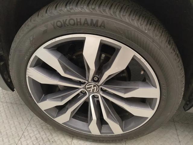 2021 Volkswagen Atlas Cross Sport 3.6L V6 SEL Premium R-Line
