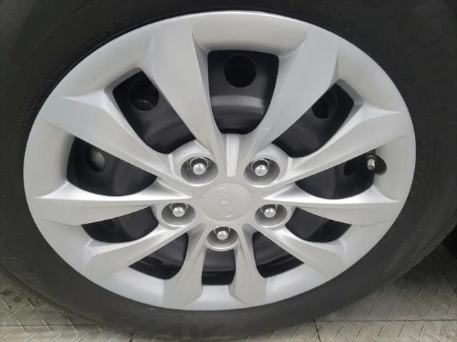 2024 Kia Forte LX