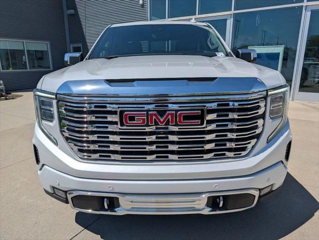 2023 GMC Sierra 1500 4WD Crew Cab Short Box Denali