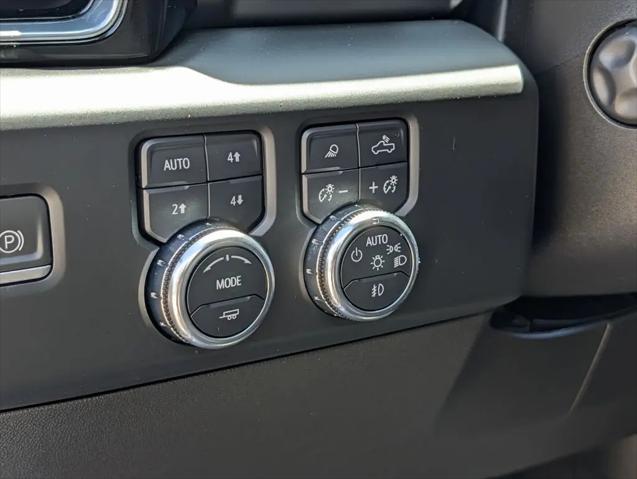 2023 GMC Sierra 1500 4WD Crew Cab Short Box Denali
