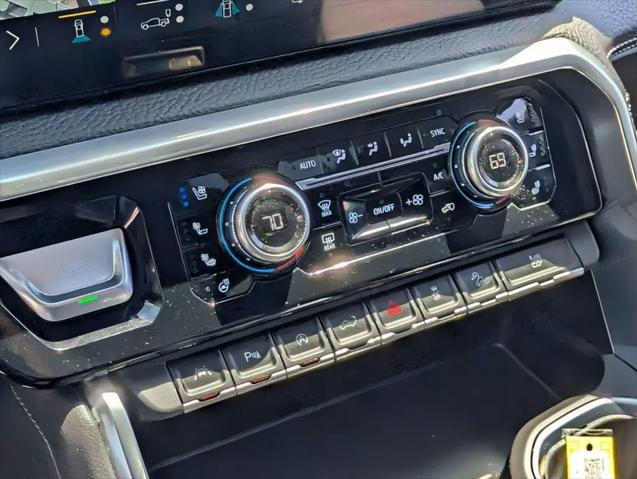 2023 GMC Sierra 1500 4WD Crew Cab Short Box Denali
