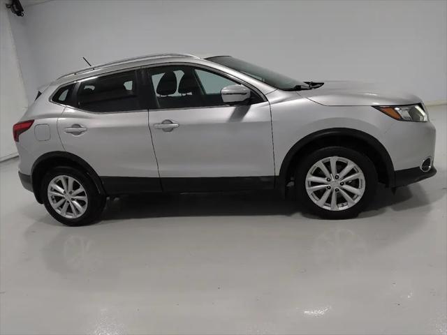 2017 Nissan Rogue Sport SV