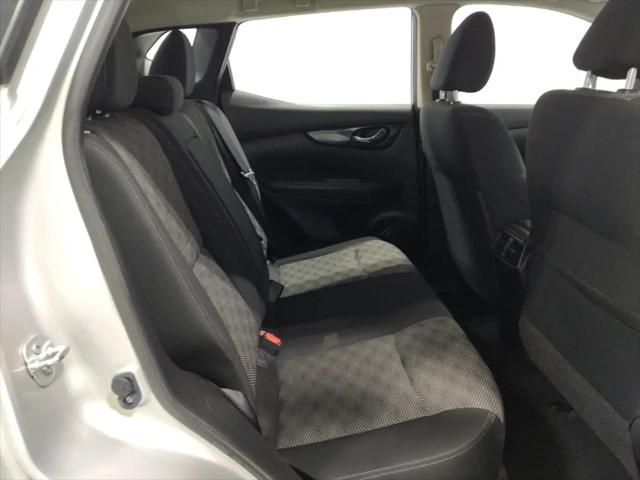 2017 Nissan Rogue Sport SV