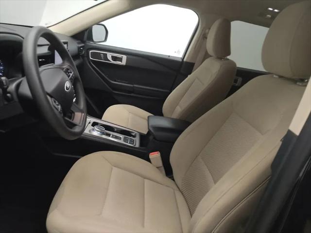 2021 Ford Explorer Base