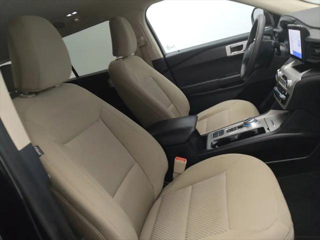 2021 Ford Explorer Base