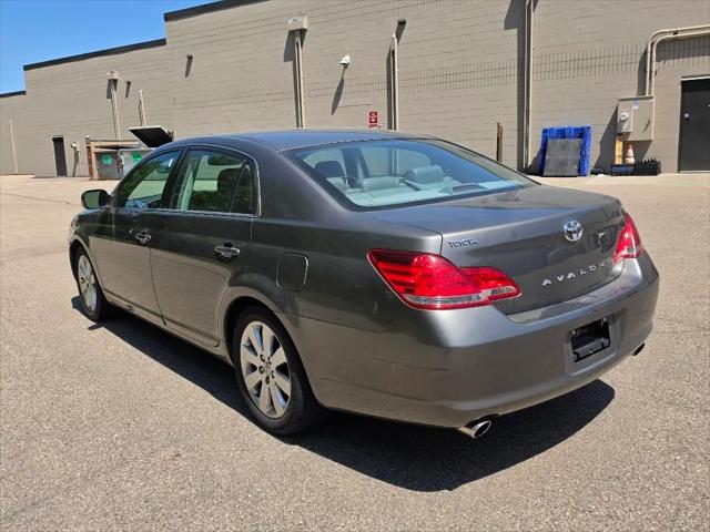 2006 Toyota Avalon XLS