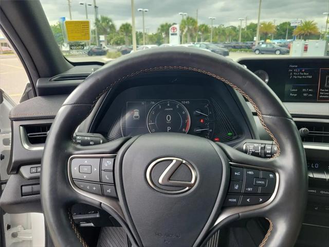 2019 Lexus UX 200 Luxury