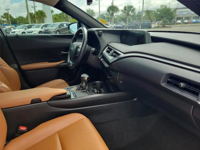 2019 Lexus UX 200 Luxury