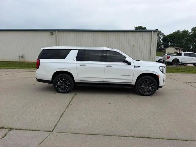 2023 GMC Yukon XL 4WD Denali