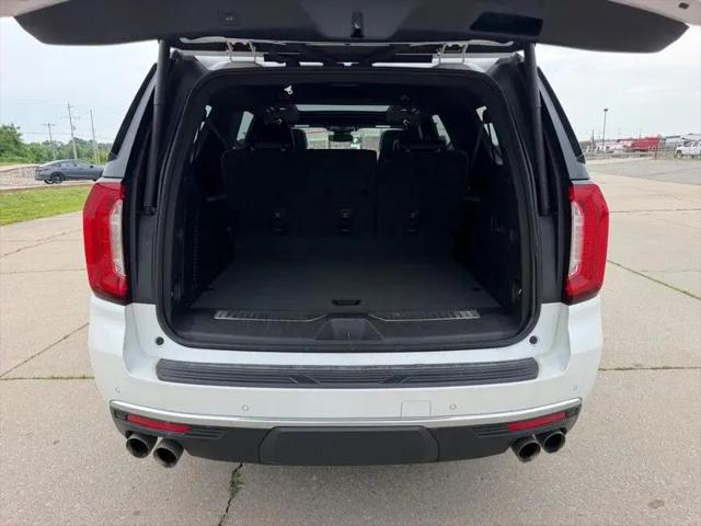 2023 GMC Yukon XL 4WD Denali