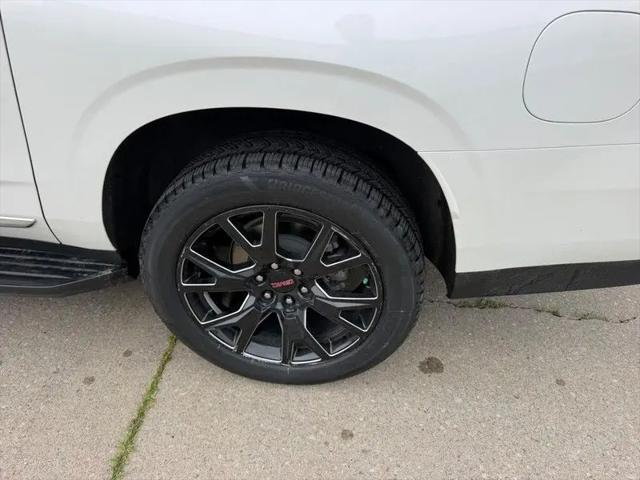 2023 GMC Yukon XL 4WD Denali
