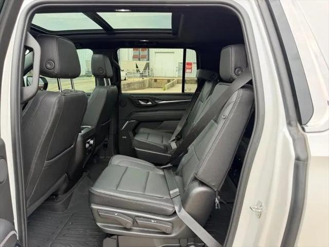 2023 GMC Yukon XL 4WD Denali