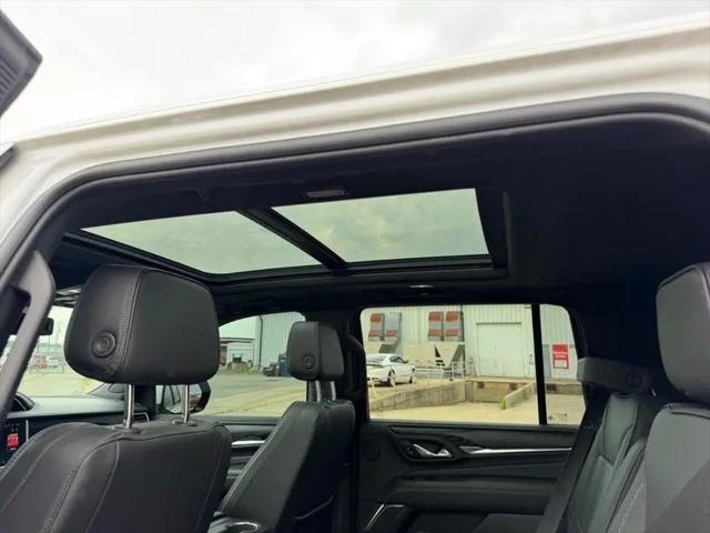 2023 GMC Yukon XL 4WD Denali