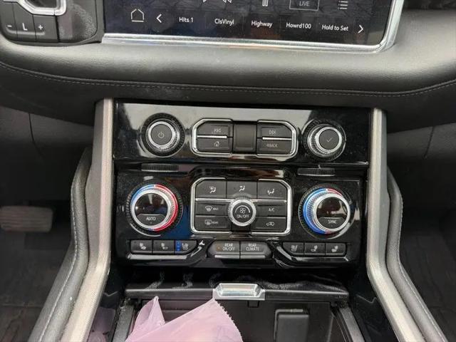 2023 GMC Yukon XL 4WD Denali
