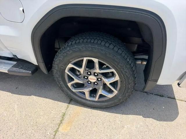 2026 GMC Sierra 1500 Crew Cab, Short Bed, SLT, 4WD