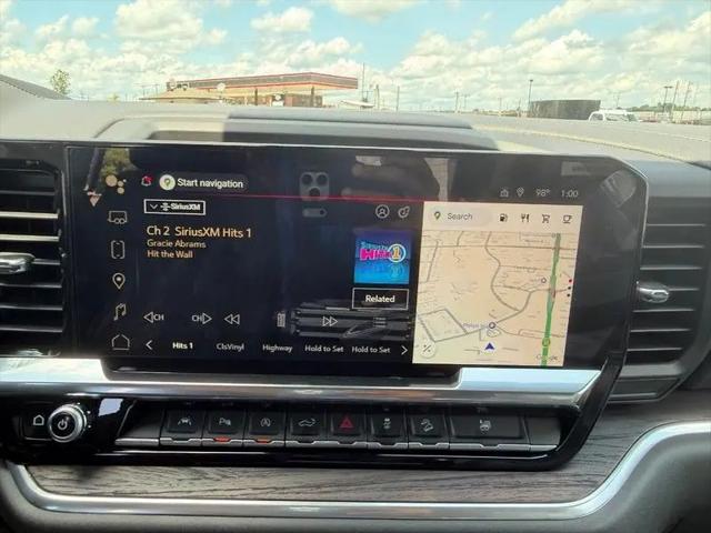 2026 GMC Sierra 1500 Crew Cab, Short Bed, SLT, 4WD