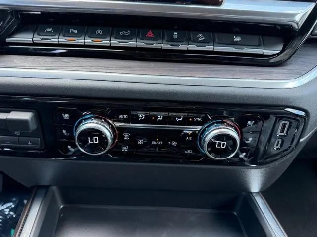 2026 GMC Sierra 1500 Crew Cab, Short Bed, SLT, 4WD