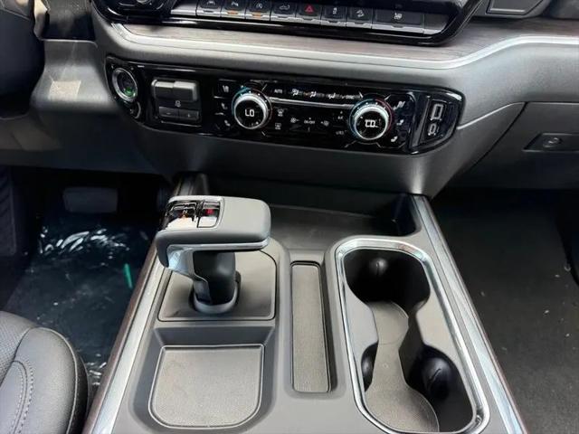 2026 GMC Sierra 1500 Crew Cab, Short Bed, SLT, 4WD