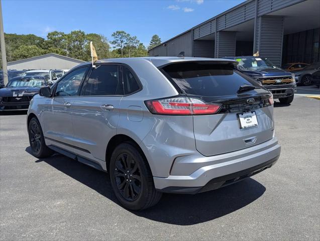 2022 Ford Edge SE