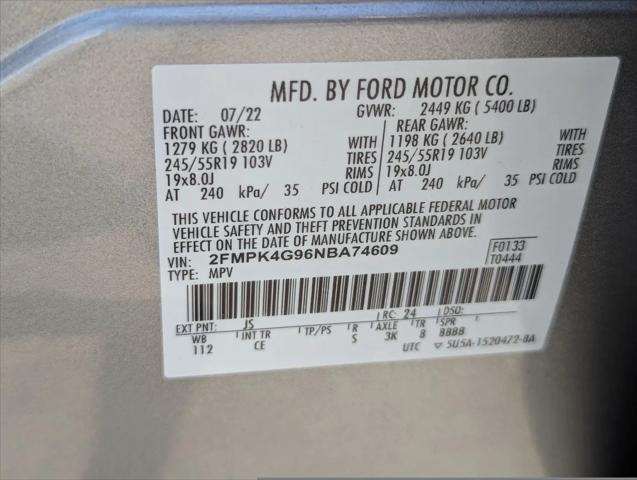 2022 Ford Edge SE