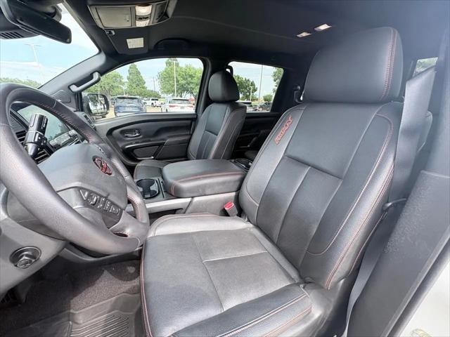 2024 Nissan Titan Crew Cab PRO-4X 4x4