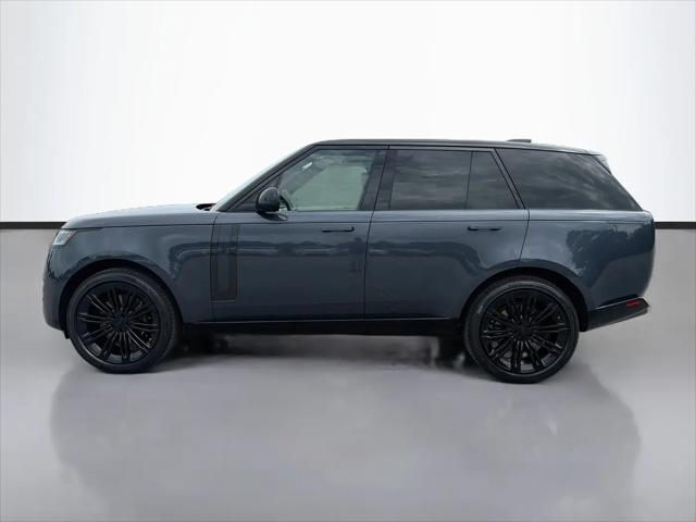 2026 Land Rover Range Rover P530 SE