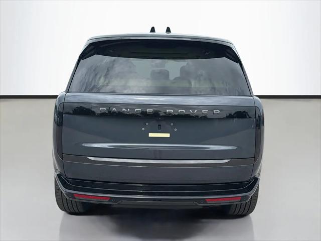 2026 Land Rover Range Rover P530 SE