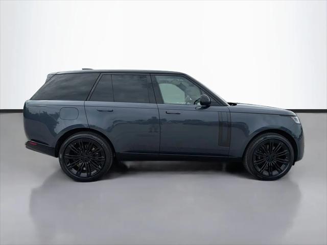 2026 Land Rover Range Rover P530 SE
