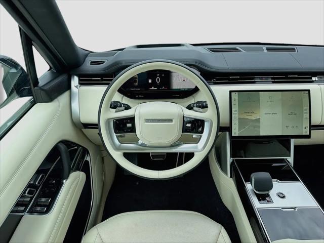 2026 Land Rover Range Rover P530 SE
