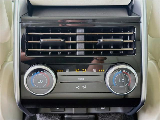 2026 Land Rover Range Rover P530 SE