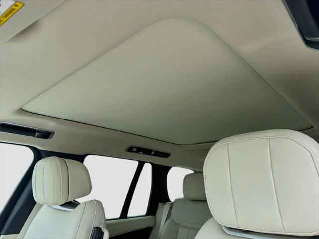 2026 Land Rover Range Rover P530 SE