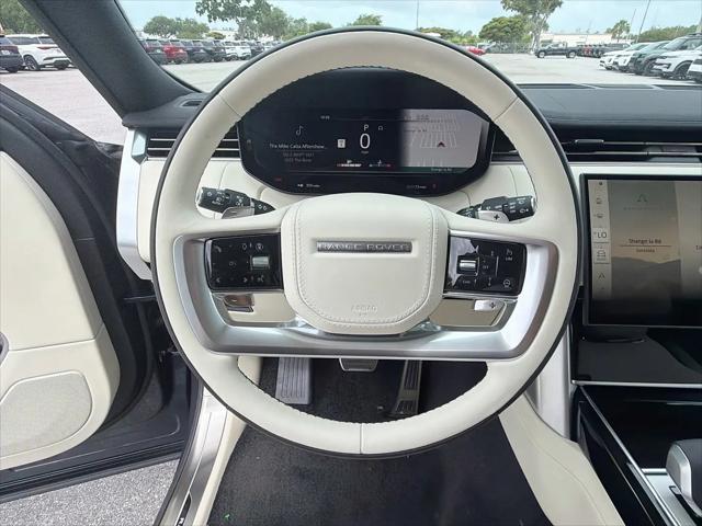 2026 Land Rover Range Rover P530 SE