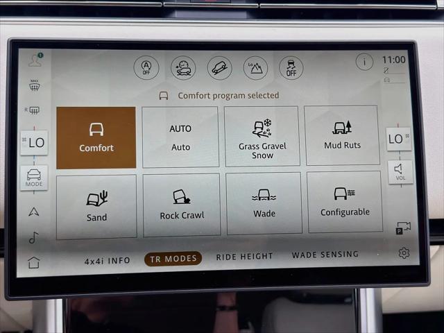 2026 Land Rover Range Rover P530 SE