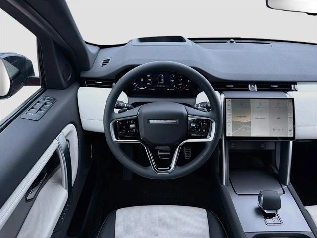 2026 Land Rover Discovery Sport Landmark