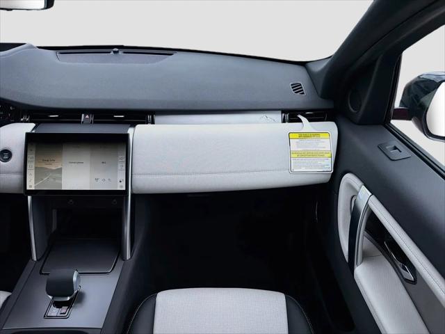 2026 Land Rover Discovery Sport Landmark
